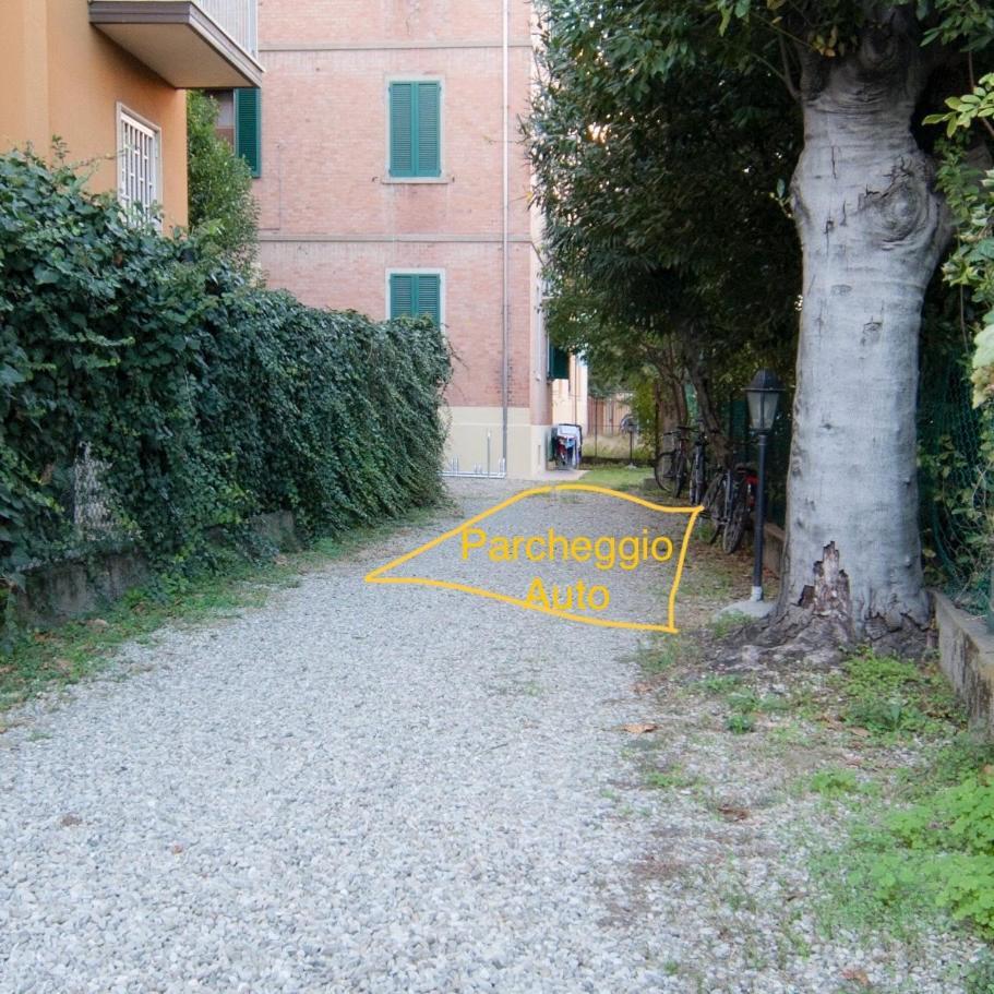 Bolognina Pop - Ambrogiohost Apartment Болоня Екстериор снимка